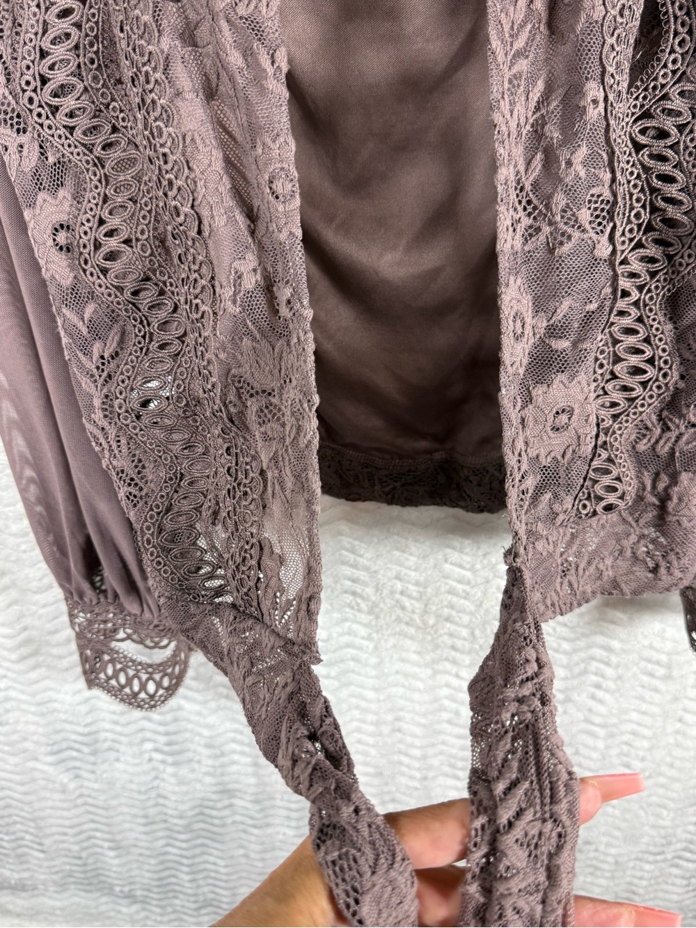 Daytrip Lace-Front High Neck Blouse - Dusty Mauve open back. Stunner 🔥🧡 - Picture 12 of 13